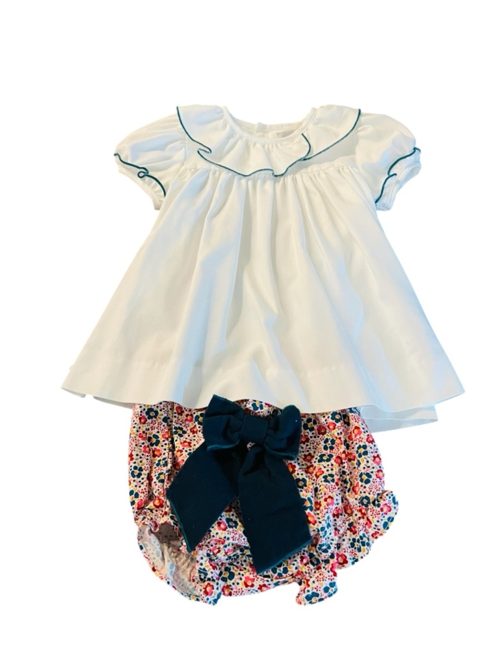 Sophie & Lucas White Ruffle Top & Floral Bottom Set with Navy Bow 3 Months